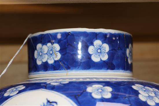 A 19th century Chinese blue and white jar and cover height 29cm